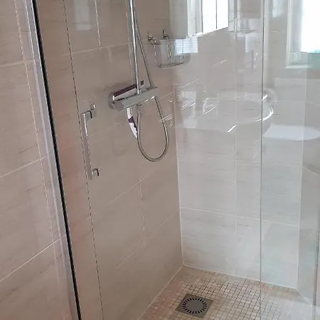 Am Schlosssee. * Penkun