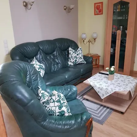 Am Schlosssee. * Penkun